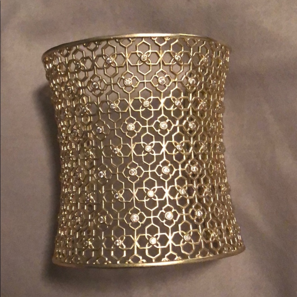 Kendra Scott cuff bracelet